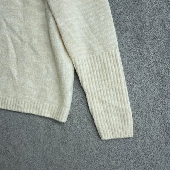 NEW Legendary Outfitters Soft & Cozy Crewneck Sweater S Beige Acrylic Blend Casu - Picture 3 of 8